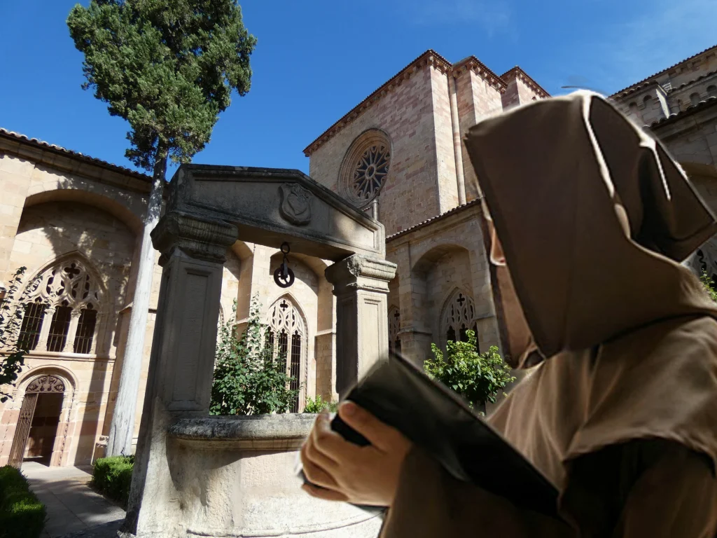 Lee más sobre el artículo CANÓNIGO POR UN DÍA